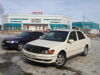 1999 Toyota Vista