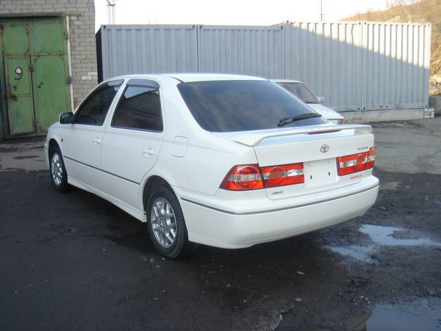 1999 Toyota Vista