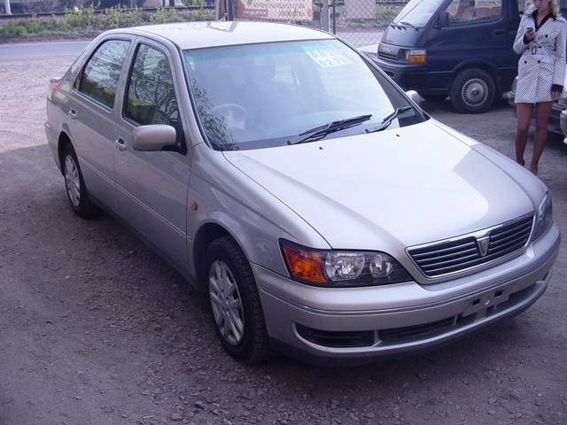 1999 Toyota Vista