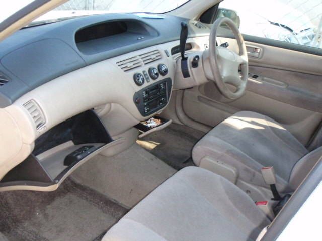 1999 Toyota Vista