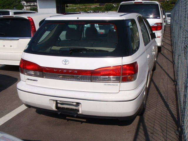 1999 Toyota Vista