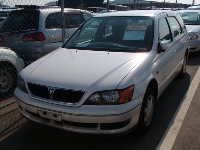 1999 Toyota Vista