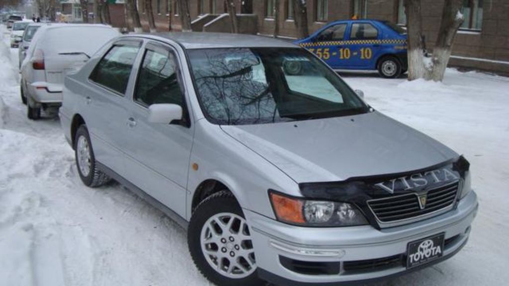1999 Toyota Vista