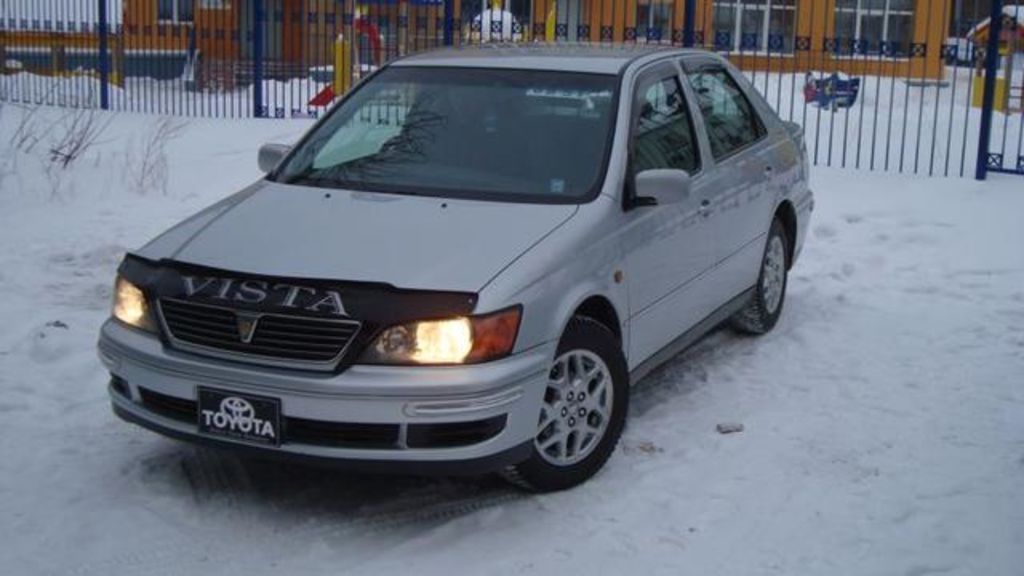 1999 Toyota Vista