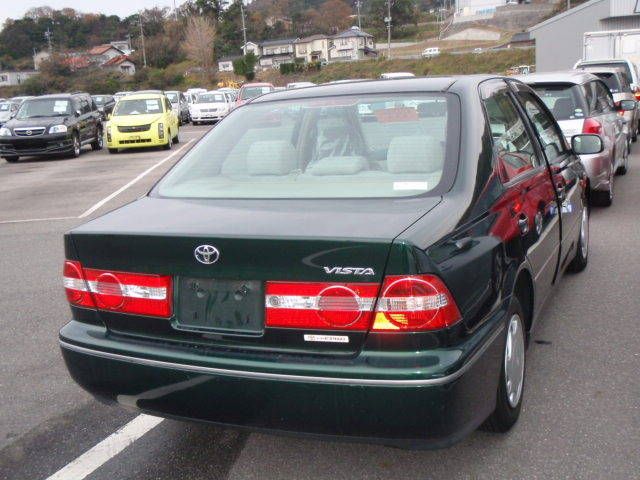 1999 Toyota Vista