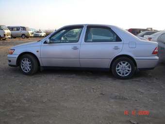 1999 Toyota Vista