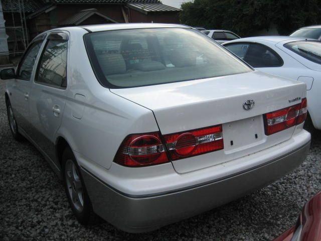 1999 Toyota Vista
