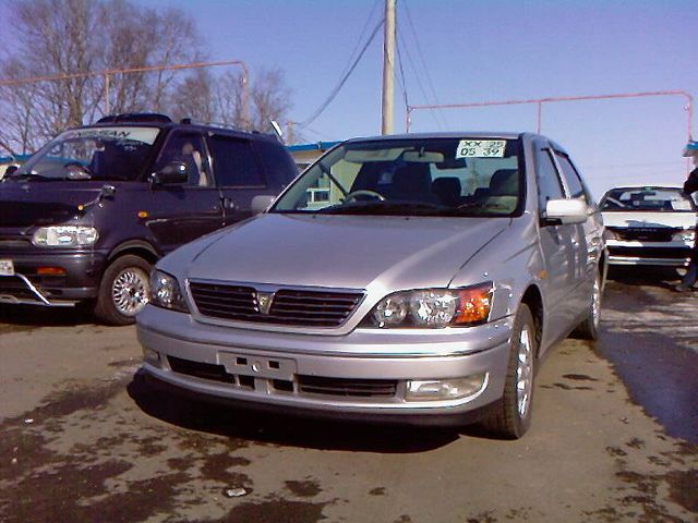 1999 Toyota Vista