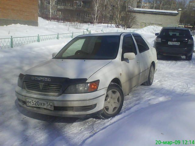 1999 Toyota Vista