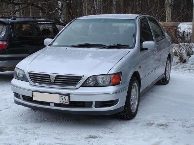 1999 Toyota Vista