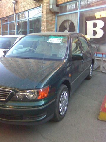 1999 Toyota Vista