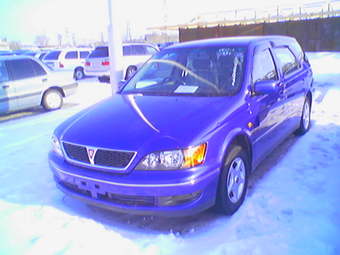 1999 Toyota Vista Pictures