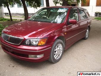 1999 Toyota Vista Photos