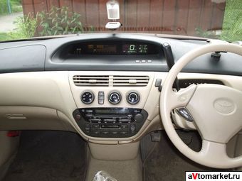 1999 Toyota Vista Pictures