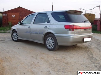1999 Toyota Vista Pictures