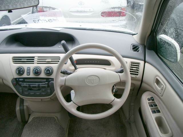 1999 Toyota Vista Pics