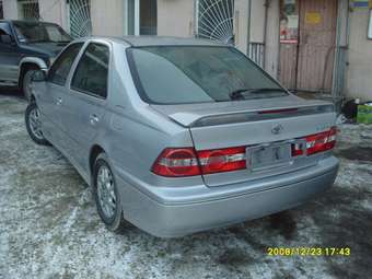 1999 Toyota Vista Photos