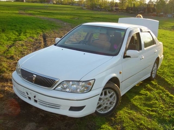 2000 Toyota Vista
