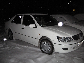 2000 Toyota Vista