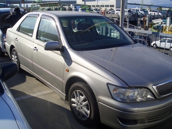 2000 Toyota Vista