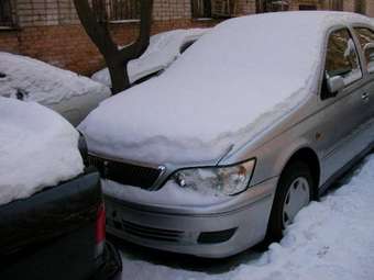 2000 Toyota Vista