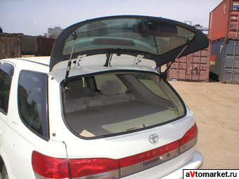 2000 Toyota Vista Pictures