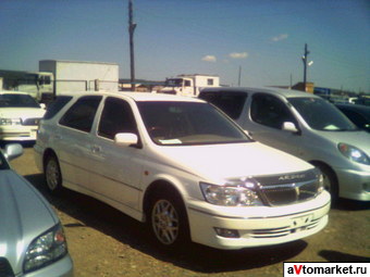 2000 Toyota Vista Pictures
