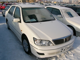 2000 Toyota Vista