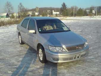 2000 Toyota Vista Pics