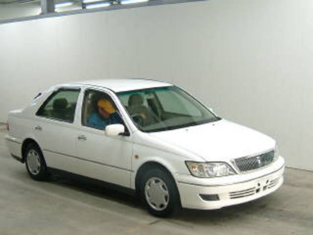 2001 Toyota Vista