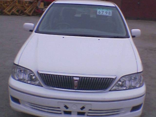 2001 Toyota Vista