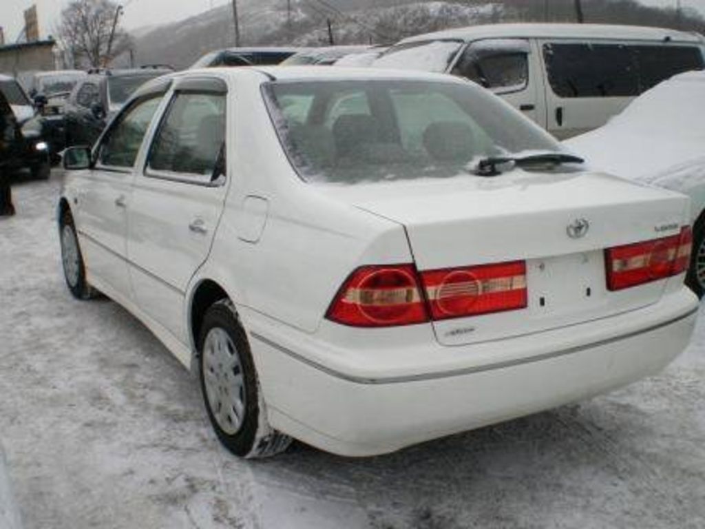 2001 Toyota Vista