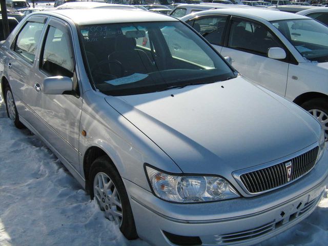 2001 Toyota Vista