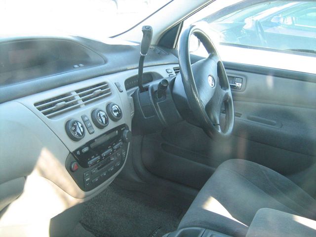 2001 Toyota Vista