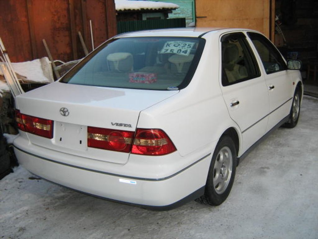 2001 Toyota Vista