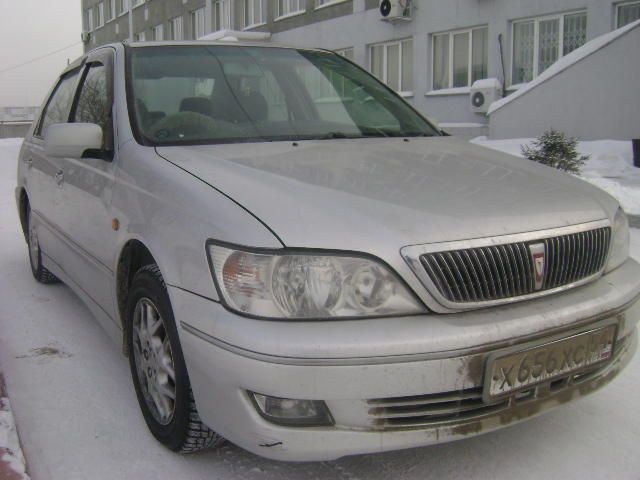 2001 Toyota Vista