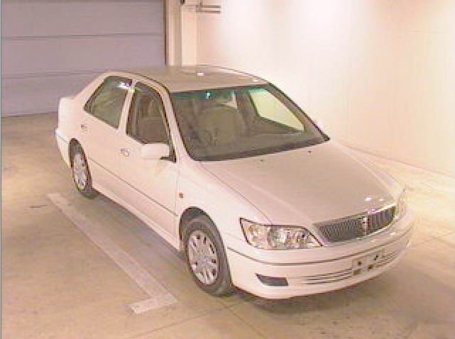 2001 Toyota Vista Photos