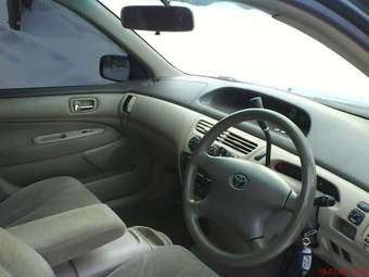 2001 Toyota Vista Pictures