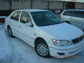 2001 Toyota Vista Photos