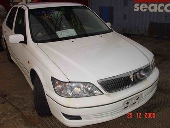 2002 Toyota Vista