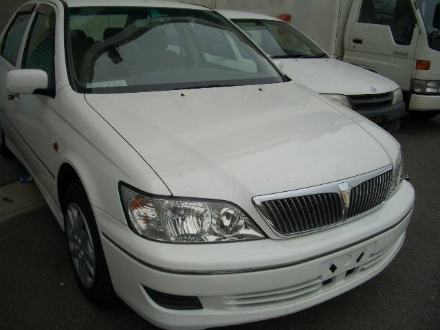 2002 Toyota Vista