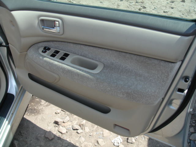2002 Toyota Vista