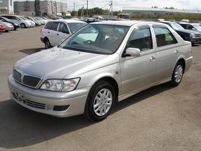 2002 Toyota Vista