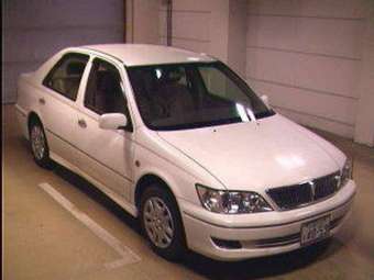 2002 Toyota Vista
