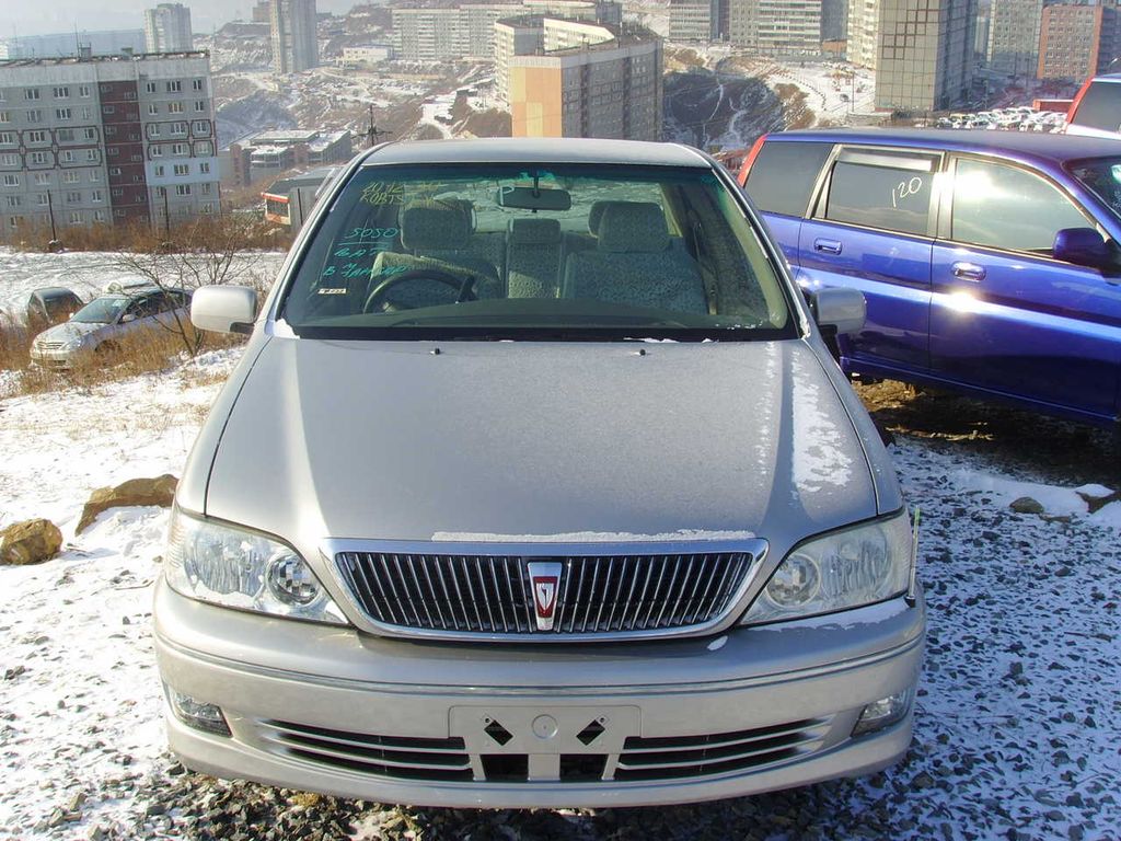 2002 Toyota Vista