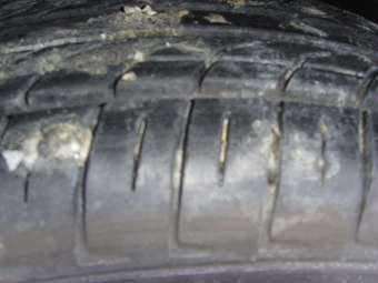 2002 Toyota Vista Photos