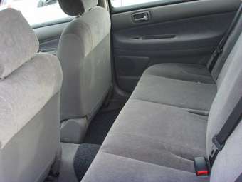 2002 Toyota Vista Photos