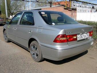 2002 Toyota Vista Pictures