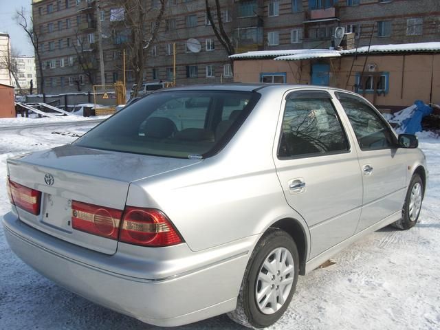 2003 Toyota Vista