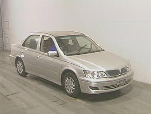 2003 Toyota Vista Pictures